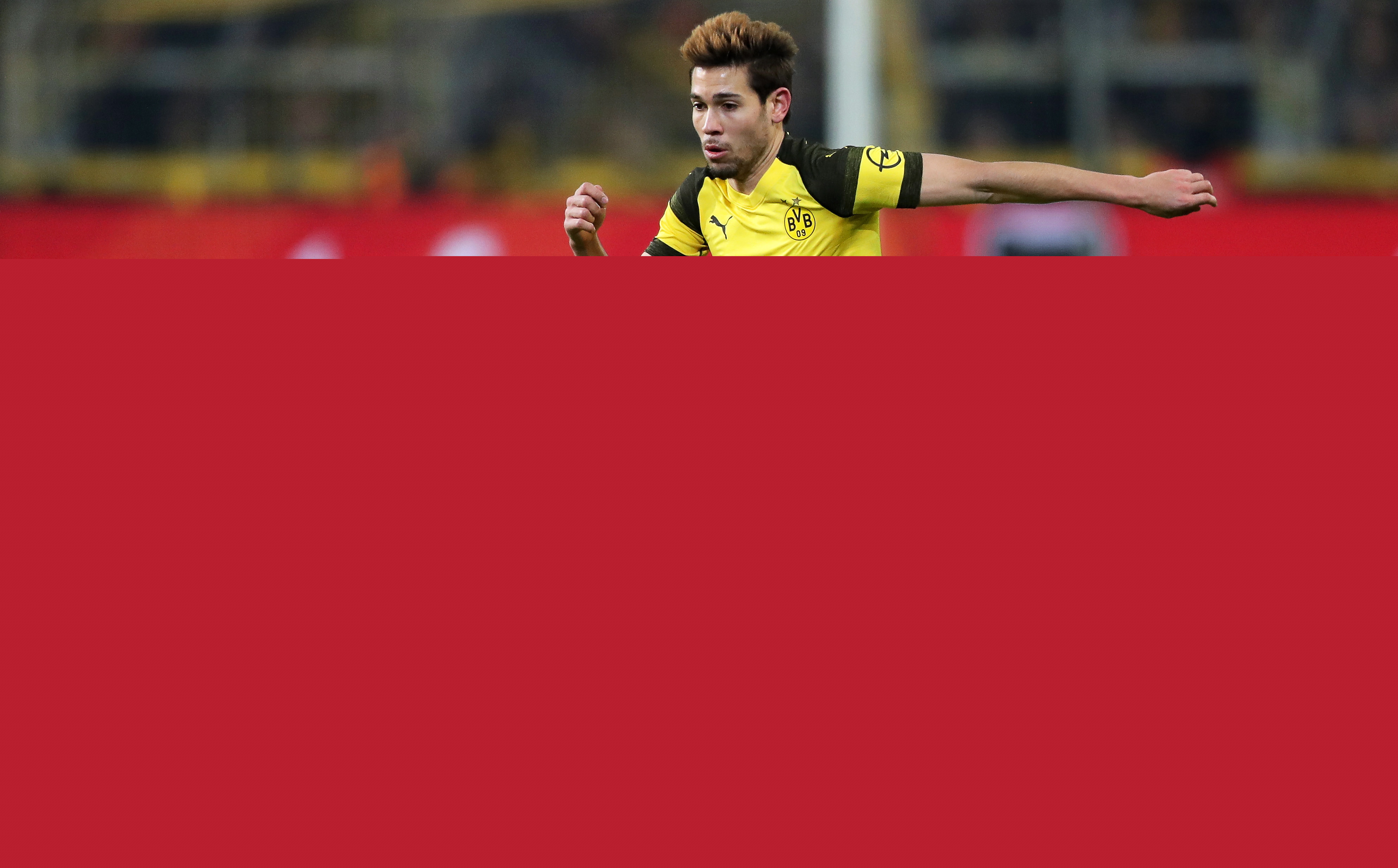 伤病潮席卷曼联！五大主力缺阵困扰阿莫林（曼联陷入伤病风暴，五大主力缺阵令阿莫林犯难）