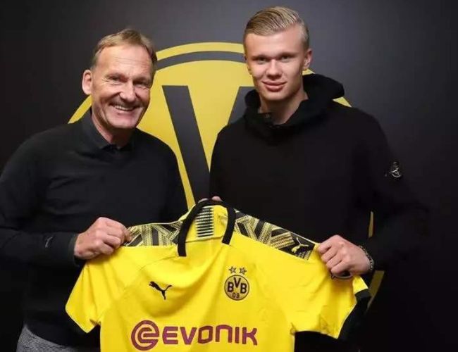 中超第30轮跑动距离榜：钟晋宝13356米居首，周定洋第二