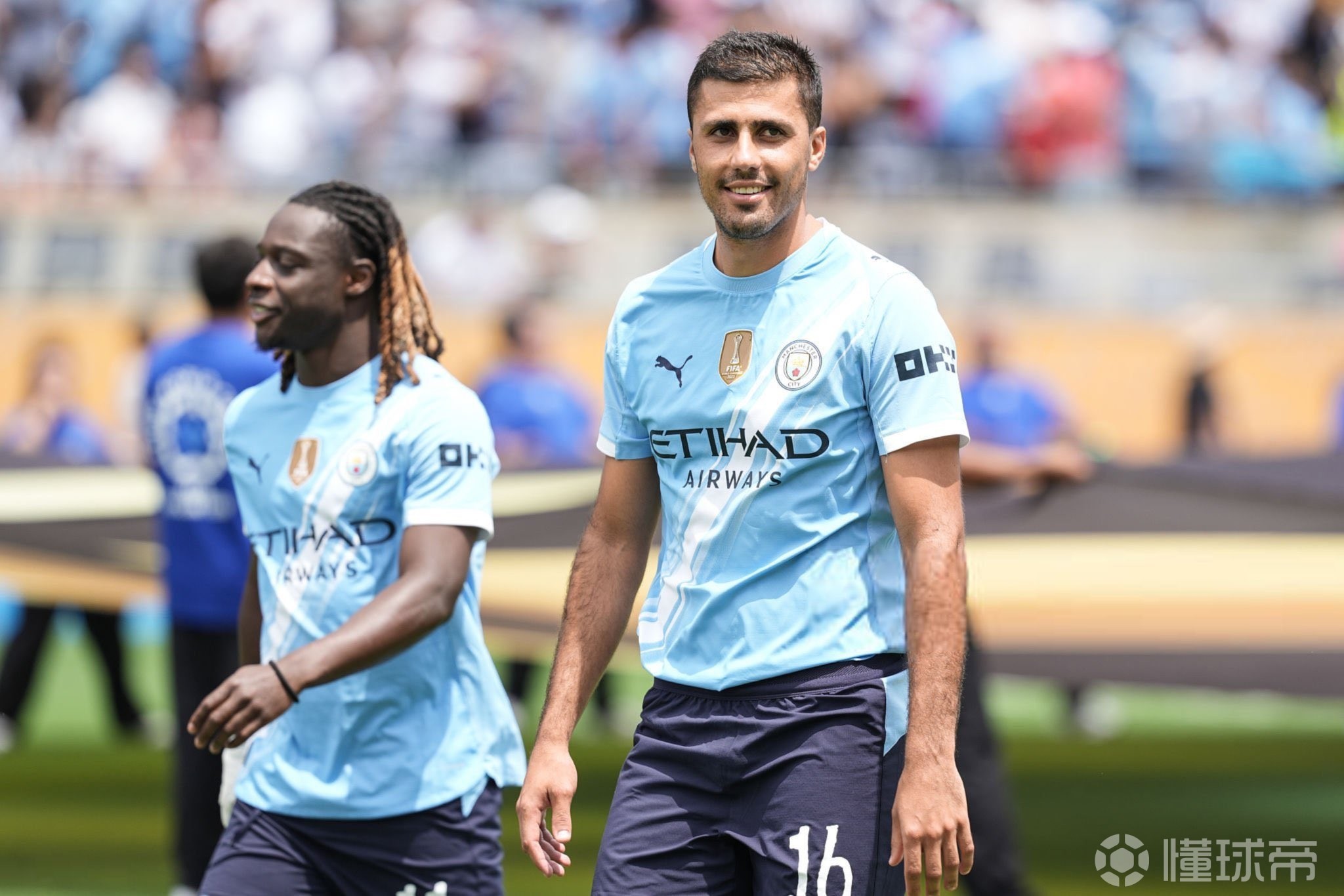 西蒙尼：勒诺尔芒训练表现很好，不会对阿尔瓦雷斯有特殊要求