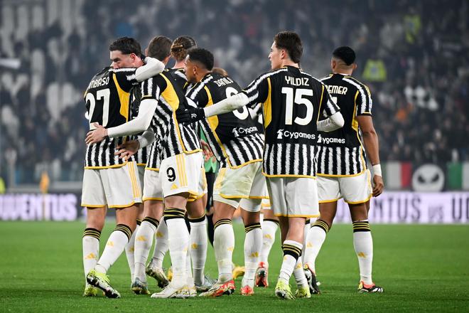 麒麟挑战杯半场：镰田大地破门，日本暂1-0玻利维亚（麒麟挑战杯半场战报：镰田大地建功，日本暂以1-0领先玻利维亚）