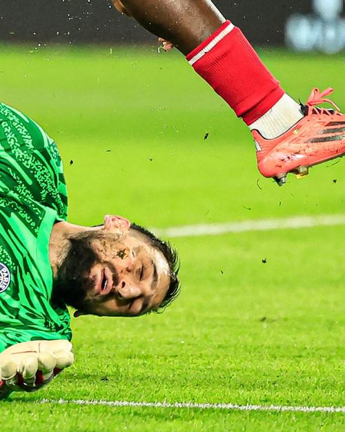 法甲半场：爱德华破门，朗斯1-0尼斯（半场战报：爱德华建功，朗斯暂1-0领先尼斯）